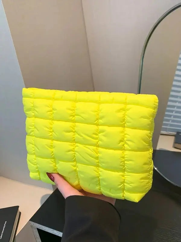 EMILY | Large Capacity Quilted Pouch